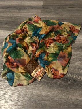 Colorful Floral Lightweight Scarf - Multicolor